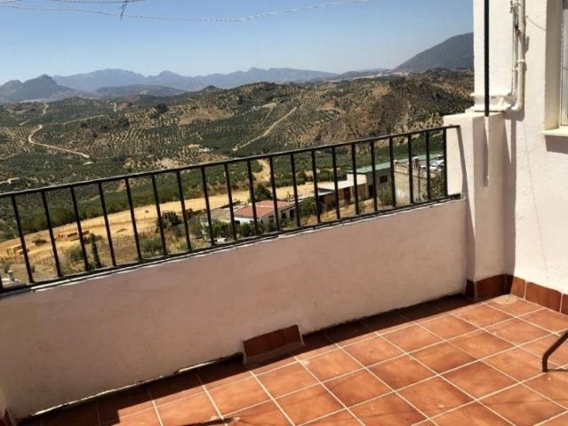 Casa en venta en Barriada Constitución, Olvera