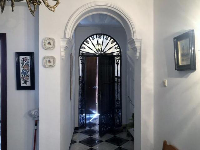 Casa en venta en Barriada Constitución, Olvera