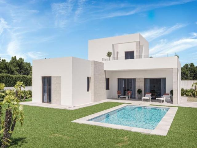 Casa en venta en Beniarbeig, Alicante