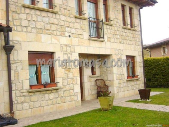 Casa en venta en Burgos, Castilla y León