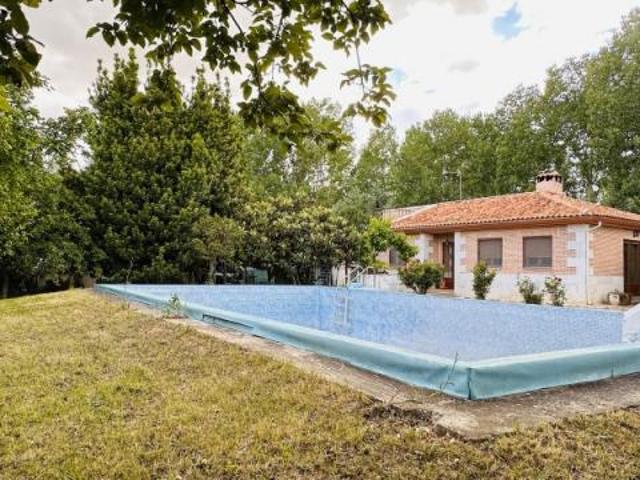 Casa en venta en Grijota, Castilla y León