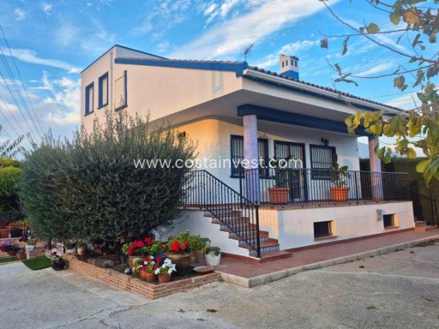 Casa en venta en El Escorratel, el Baix Segura / La Vega Baja