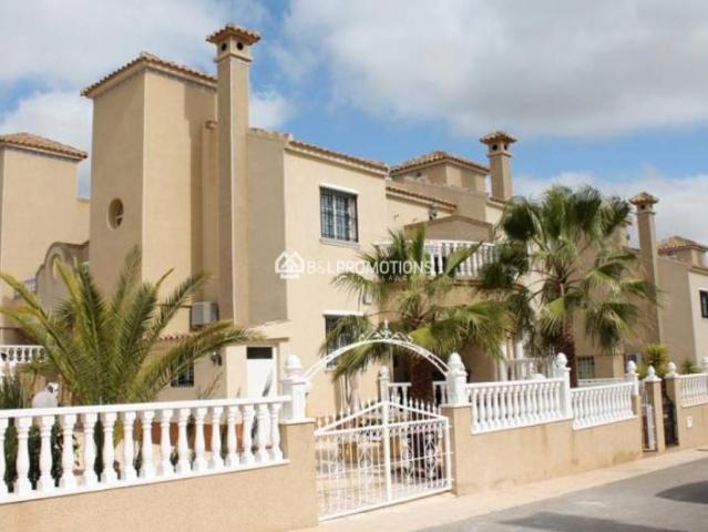 Casa en alquiler en Orihuela