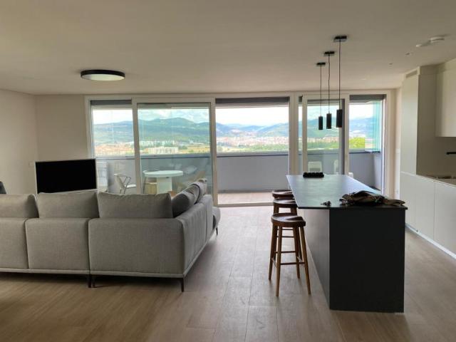Casa en alquiler en Zabalguneak, Iruñerria