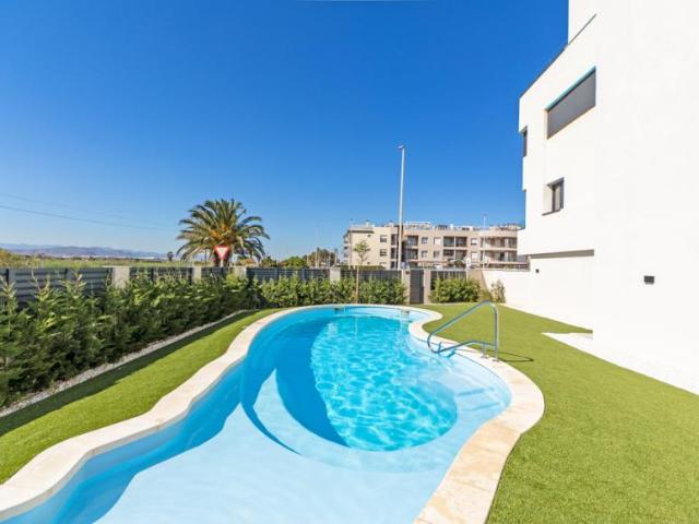 Casa en alquiler en l'Horta Nord, Valencia