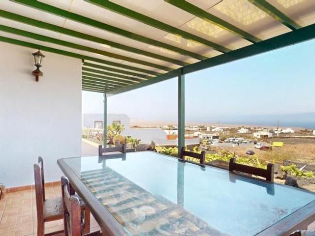 Casa en venta en Las Breñas, Yaiza