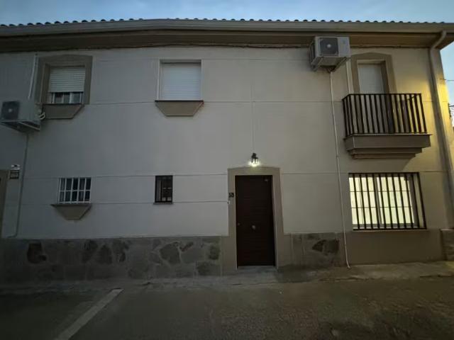 Casa en alquiler en Pozuelo Del Rey, Madrid