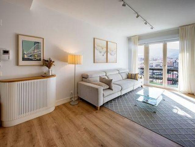 Apartamento en venta en Bilbao, Abando