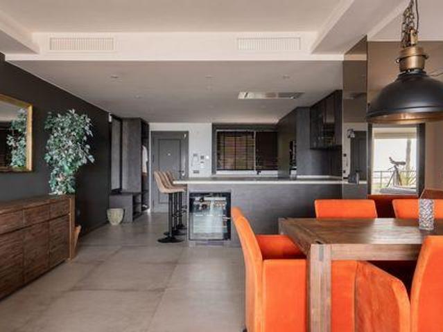 Apartamento en venta en Nueva Andalucía, Costa del Sol Occidental