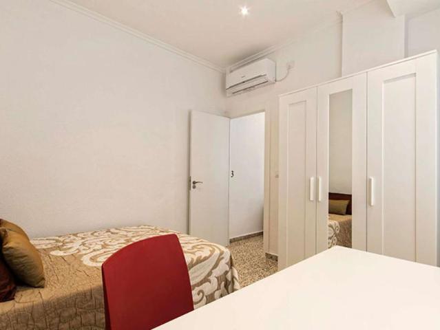 Habitación en alquiler en Alacant / Alicante