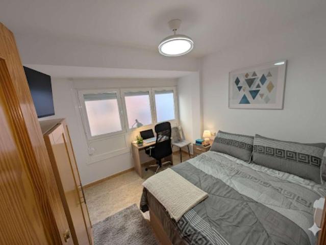 Habitación en alquiler en Alacant / Alicante