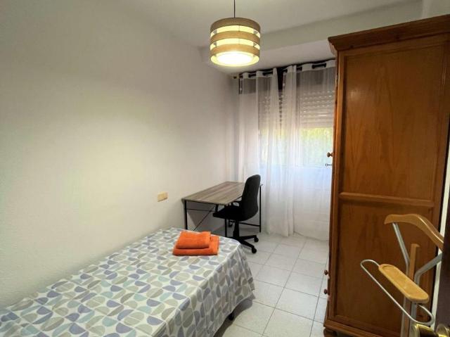 Habitación en alquiler en Almería