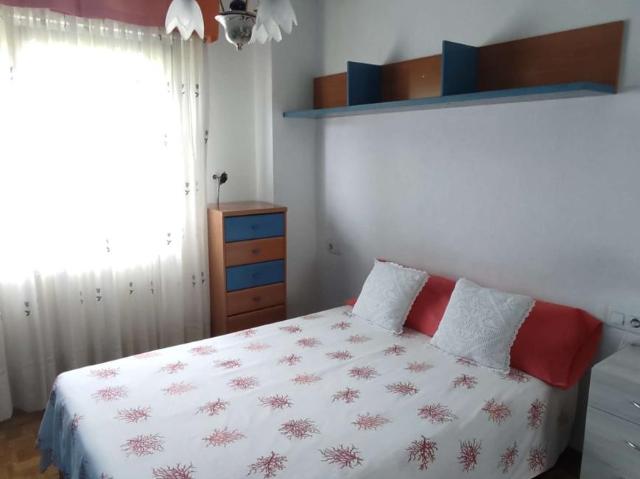 Habitación en alquiler en Iruñerria, Navarra
