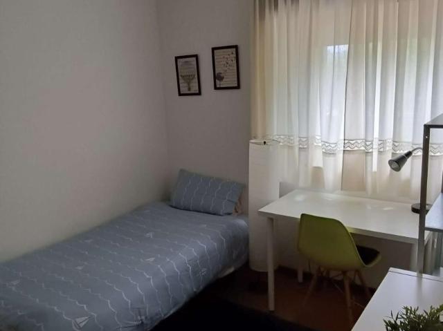 Habitación en alquiler en Santiago de Compostela, Santiago