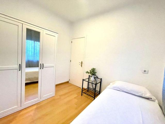 Habitación en alquiler en Sevilla, Andalucía