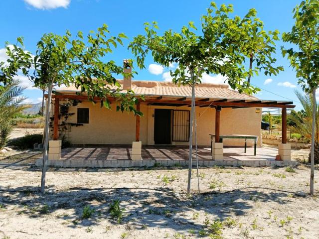 Chalet en venta en Mahoya, Oriental