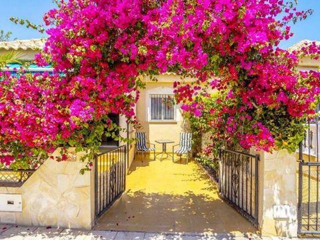 Chalet en alquiler en Centro, l'Alacantí