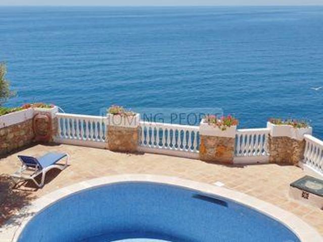 Villa en alquiler en Almuñécar