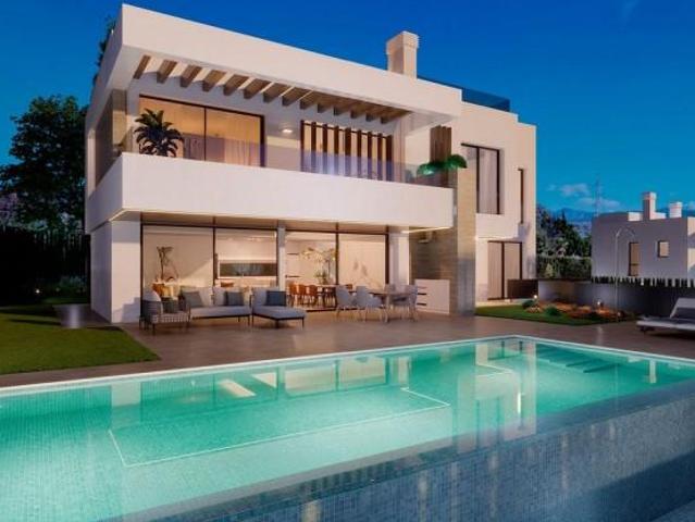 Villa en venta en Atalaya