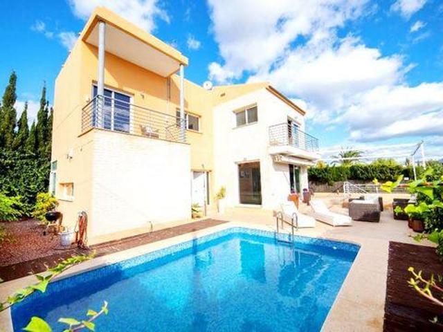 Chalet en alquiler en el Calvari, la Marina Baixa