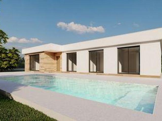 Chalet en venta en Milicianos Altos, Noroeste