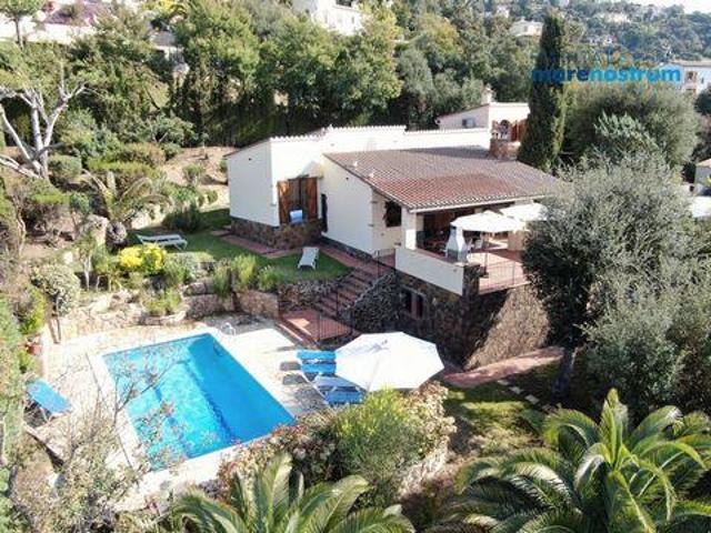 Villa en alquiler en Calonge