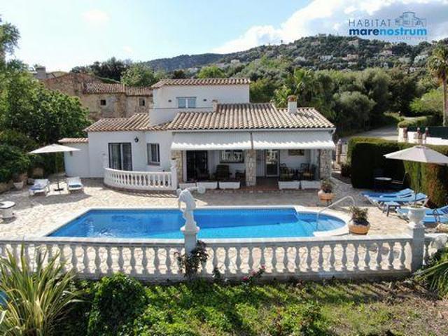 Villa en alquiler en Calonge