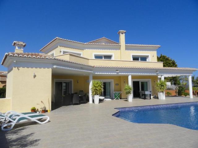Chalet en venta en Vega Alta del Segura, Murcia