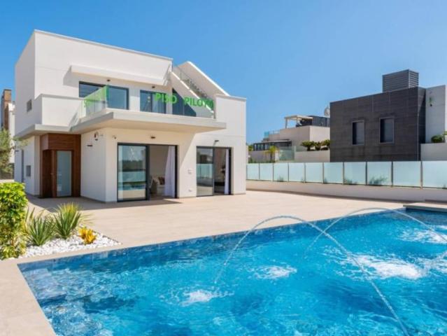 Chalet en venta en Campoamor, l'Alacantí