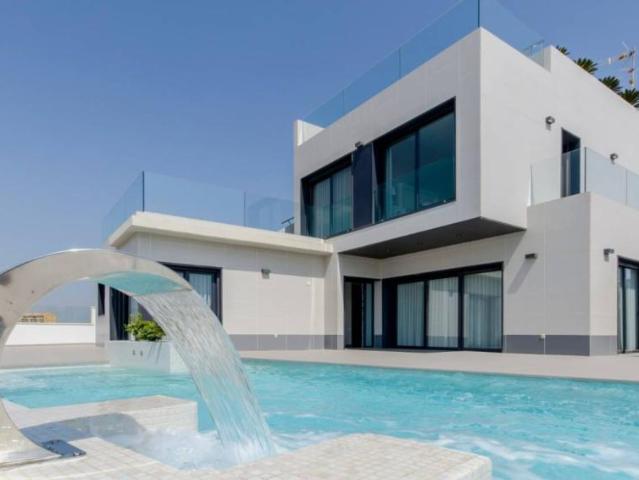 Chalet en venta en Campoamor, l'Alacantí