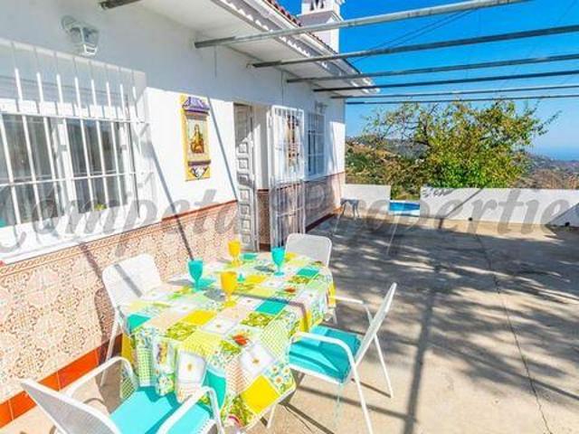 Villa en alquiler en Cómpeta