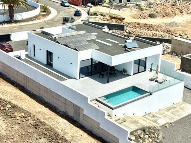 Chalet en venta en Costa Teguise, Teguise