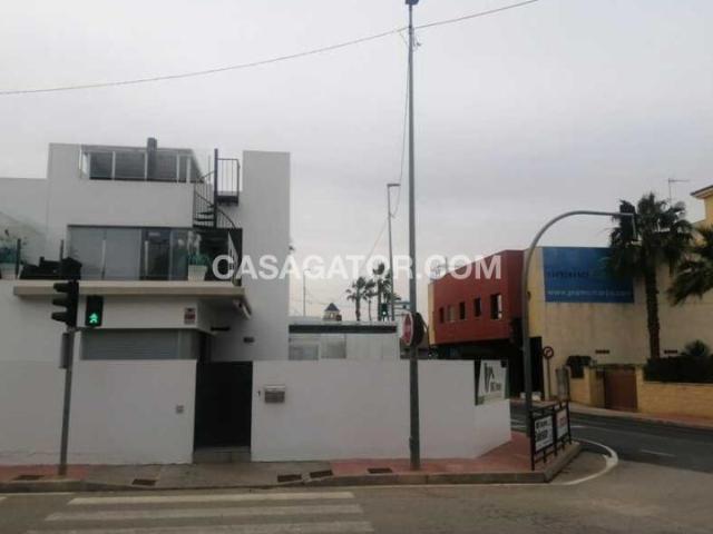 Villa en venta en Daya Vieja