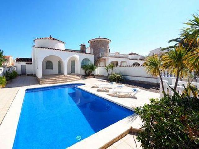 Chalet en alquiler en Barri Vell, Gironès