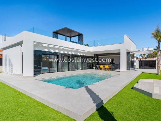 Chalet en venta en Urbanización Montemar, el Baix Segura / La Vega Baja