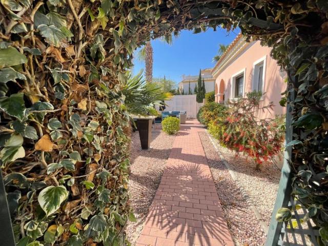 Chalet en alquiler en San Fulgencio, Valencia