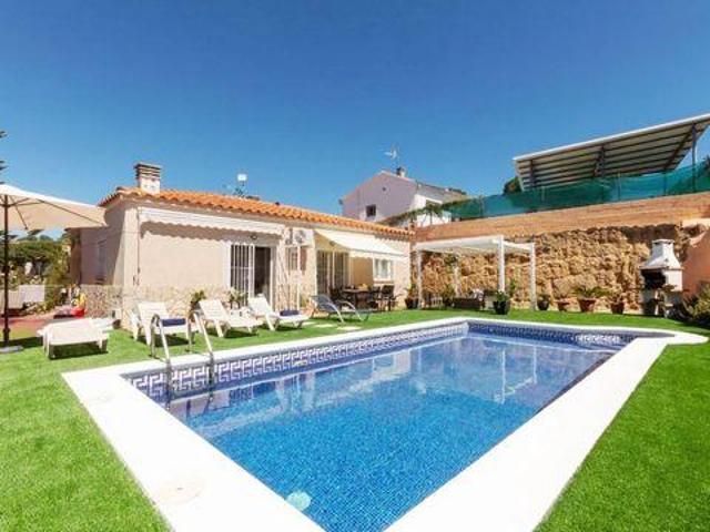 Chalet en alquiler en la Selva, Catalunya