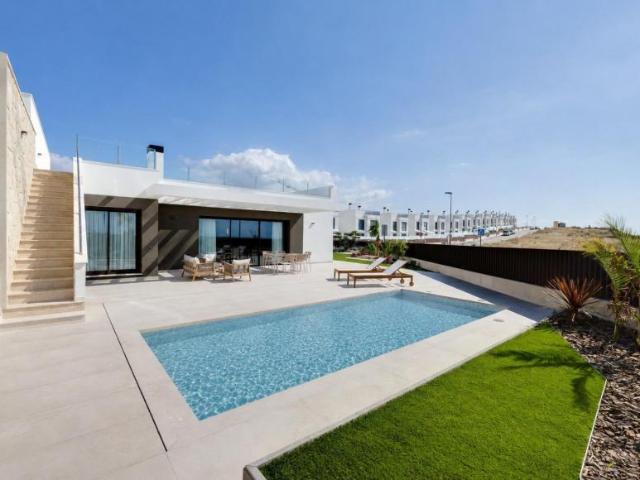 Chalet en venta en Bonalba, l'Alacantí