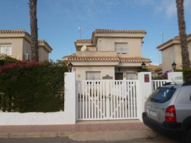 Chalet en venta en Playa Flamenca II, el Baix Segura / La Vega Baja