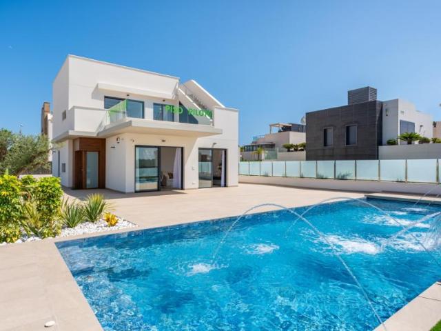 Chalet en venta en Dehesa de Campoamor, el Baix Segura / La Vega Baja