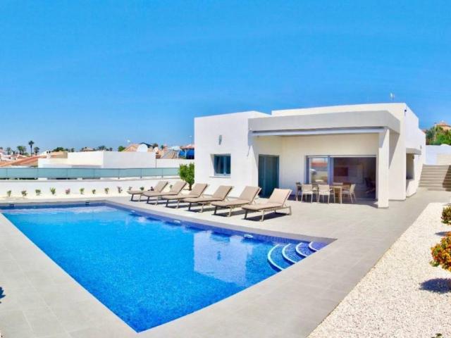Chalet en venta en el Baix Segura / La Vega Baja, Valencia