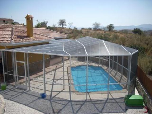 Chalet en venta en Retamar, Almería
