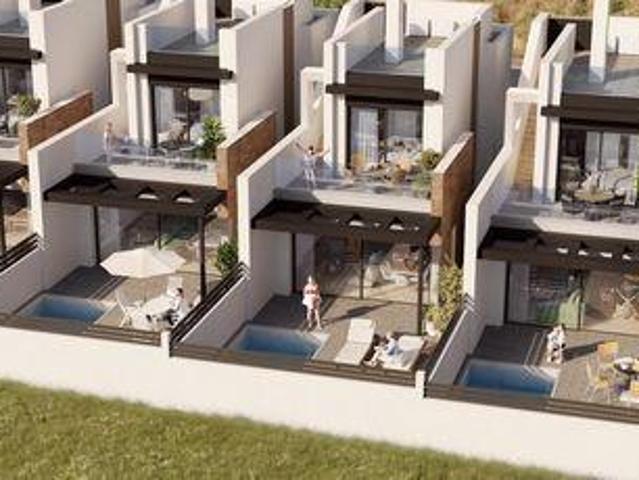 Chalet en venta en La Rosaleda, Torrevieja