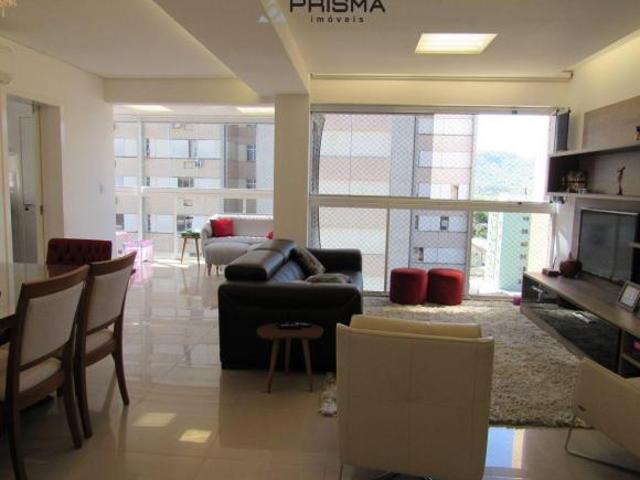 Apartamento venda em Região Geográfica Imediata de Santa Maria, Santa Maria