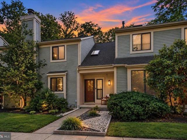 Townhouse for sale in Camden, New Jersey
