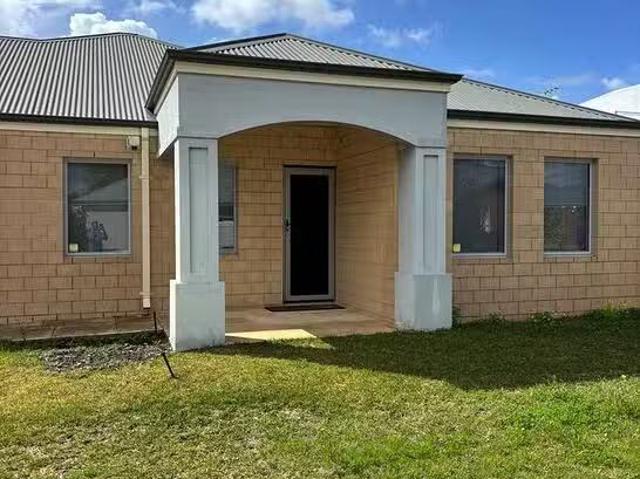 House for rent in East Cannington, Western Australia
