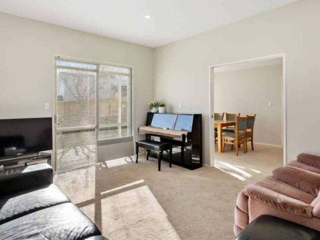 House for rent in Mount Wellington, Oroua County
