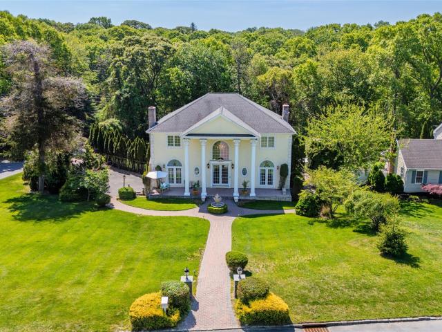 House for sale in Wading River, New York