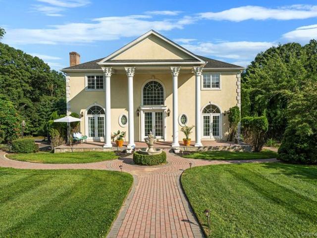House for sale in Wading River, New York