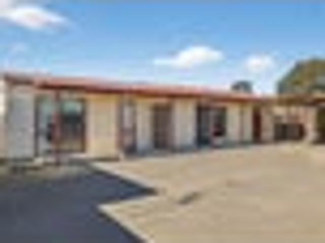 House for sale in Chaslands, Canterbury